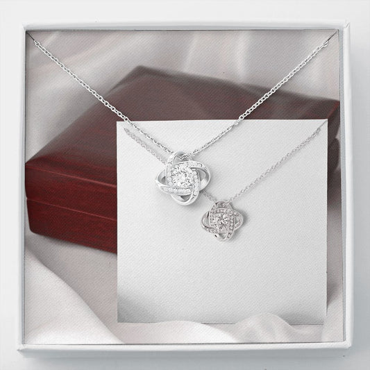 Perfect Mom Mother's Day Love Knot Necklace